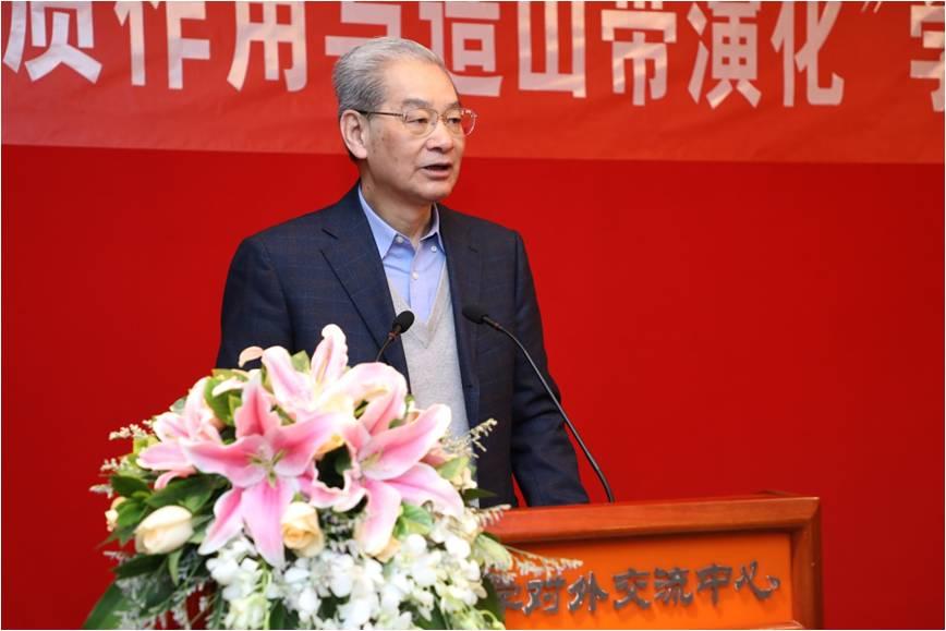 37000cm威尼斯37000cm威尼斯陈运泰院士发言.jpg 37000cm威尼斯37000cm威尼斯陈运泰院士发言.jpg
