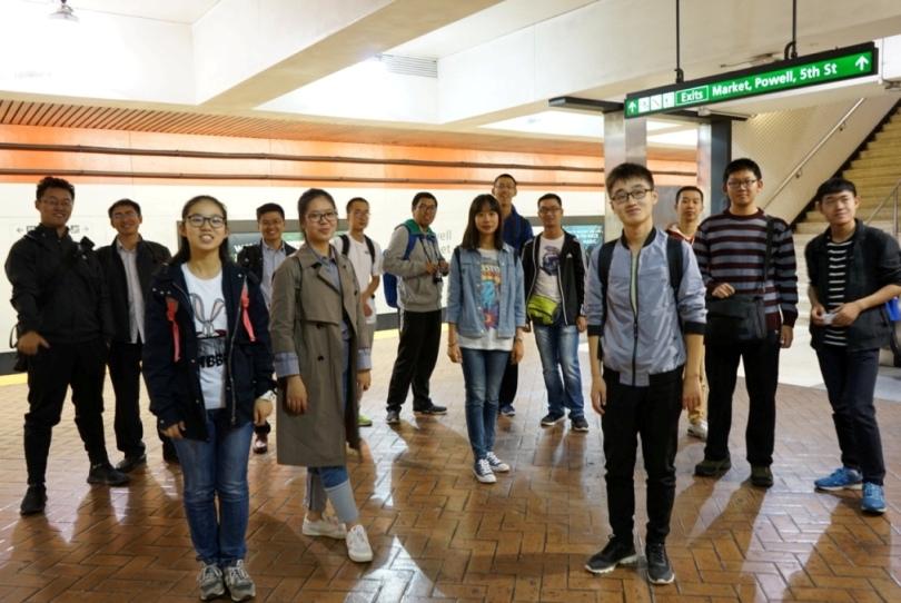 在旧金山会和的37000cm威尼斯游学队伍空间和遥感地信分队.jpg 在旧金山会和的37000cm威尼斯游学队伍空间和遥感地信分队.jpg